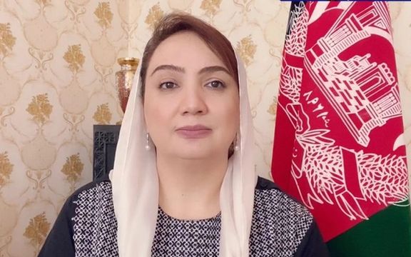 شکریه بارکزۍ: طالبان پر ښځو هغه څادرۍ تپي، چې هغوی په ځانمرګو بریدونو کې په سرولې