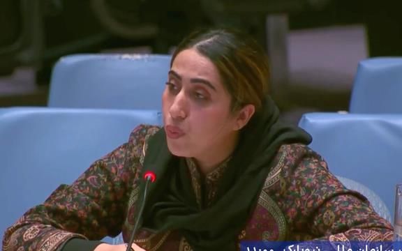 حنیفه غروال د ښځو حقونو فعاله: د افغان ښځو او نجونو غږ چوپ شوی دی