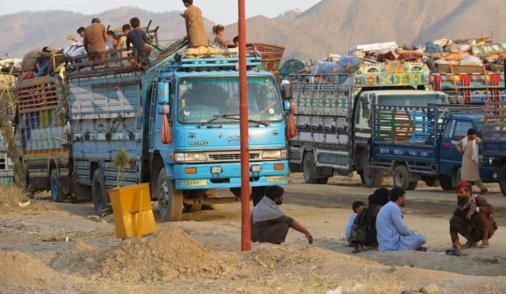 تازه له ایران او پاکستان نه تر ۶۰۰ زیاتې کورنۍ افغانستان ته ستنې شوې