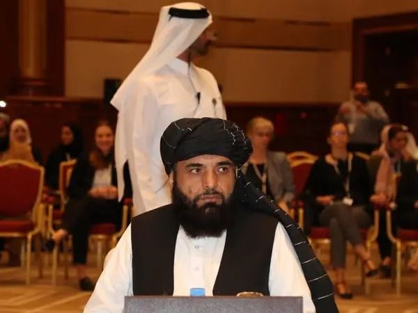 کاردار سفارت فرانسه با نماینده طالبان درباره نتایج نشست سوم دوحه دیدار کرده است