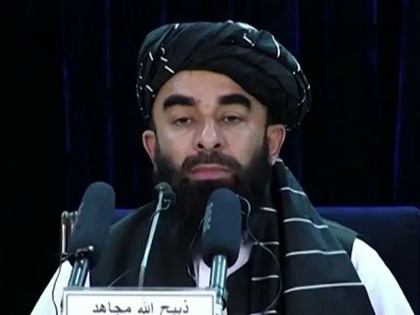 سخنگوی طالبان می‌گوید این گروه علیه شبه نظامیانی که پاکستان را ناامن می‌کند اقدام می‌کند 