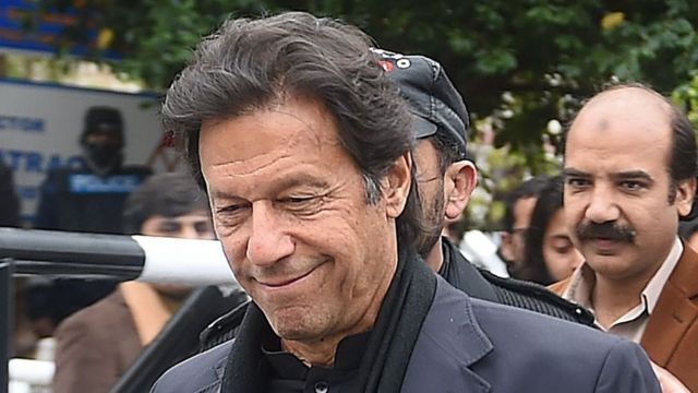 د پاکستان سترې محکمې له اټک زندانه د عمران خان د لېږدولو امر کړی 