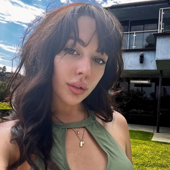 د امریکا د لوڅو فلمونو یوه لوبغاړې افغانستان ته تللې