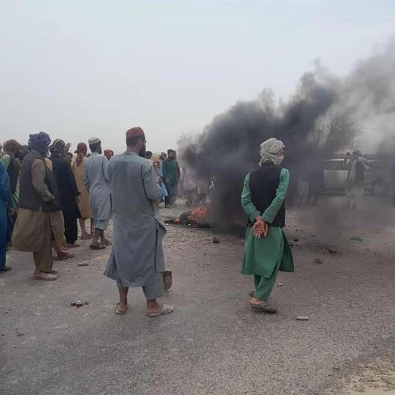 باشندگان بالابلوک فراه در برابر تصمیمهای مقامات محلی طالبان اعتراض کردند