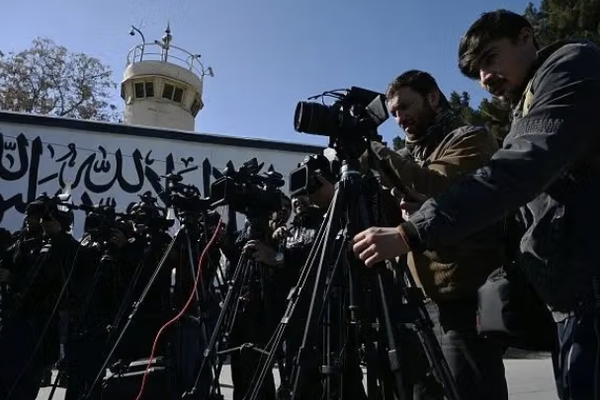 طالبان تحذر الإعلام من نشر صور "المخلوقات الحية" في هرات