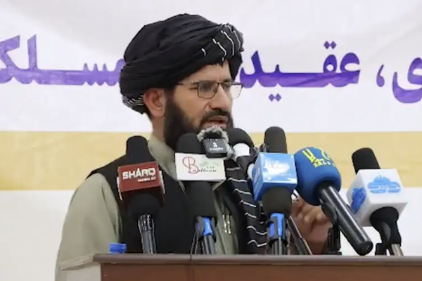 مسؤول في طالبان: الحرب مع باكستان مطلب جهات أجنبية