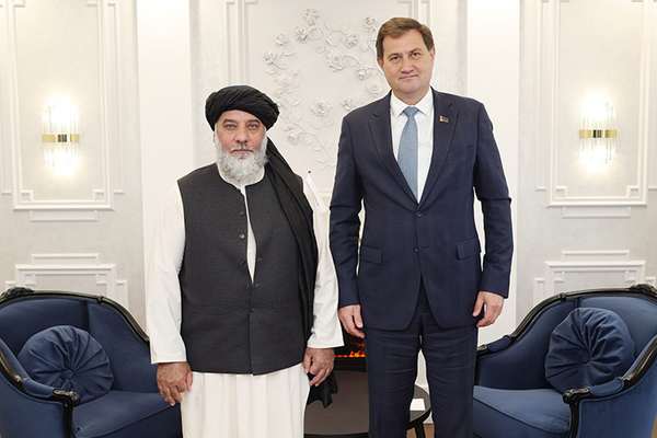 وزیر خارجه بلاروس و وزیر تجارت طالبان درباره گسترش روابط گفتوگو کردند