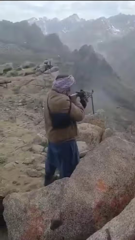 الجبهات المسلحة تنفذ خمسون هجوماً على طالبان خلال شهر واحد