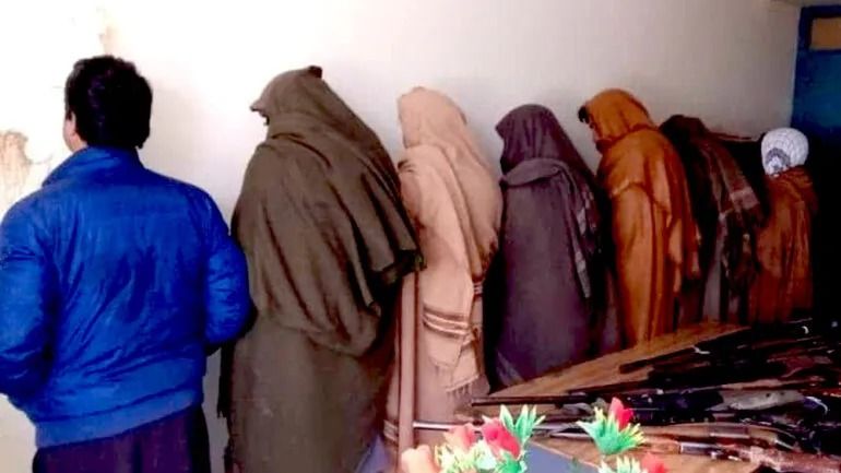 طالبان در بامیان ۱۰ نفر را به اتهام شکار پرندگان بازداشت کرد