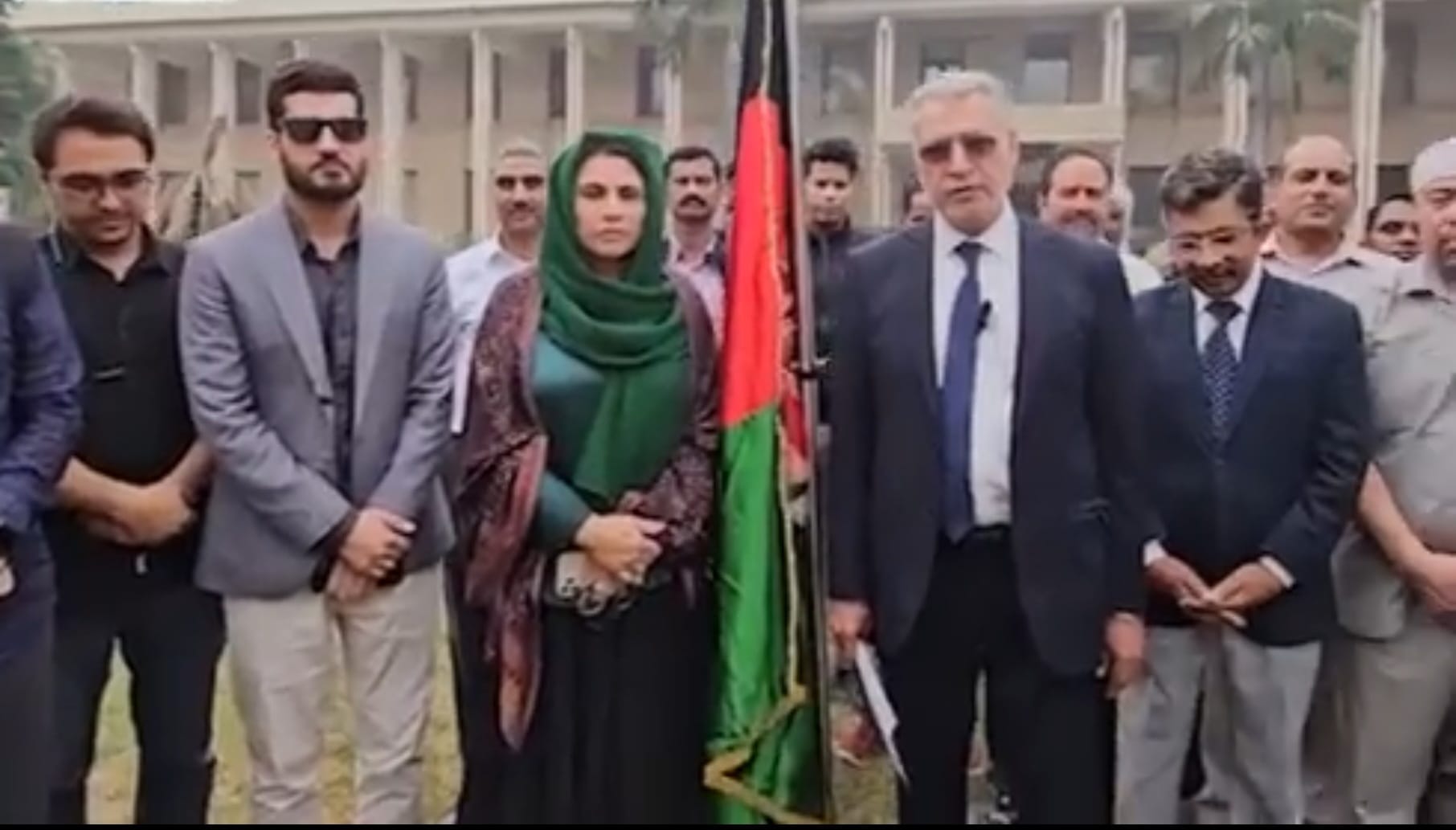 جنرال قنسول افغان: به درخواست هند، مسئولیت سفارت افغانستان در دهلی را به دست گرفته‌ایم