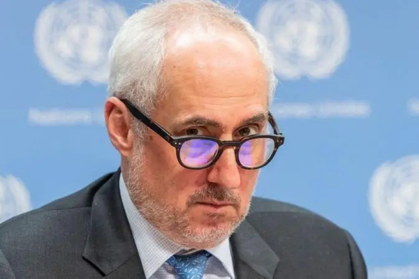د ملګرو ملتونو د سرمنشي ویاند د طالبانو او پاکستان ترمنځ د تاوتریخوالي د کمښت غوښتنه کړې