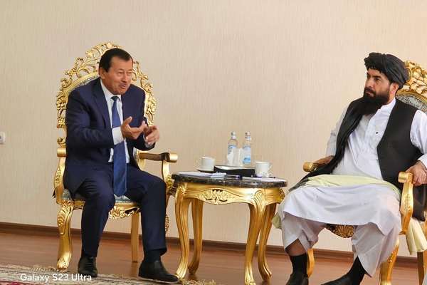 یوسف وفا له تاجکستان وغوښتل چې افغان سفارت طالبانو ته وسپاري