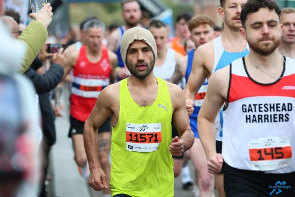 محمد کریم یاقوت، پنج ثانیه رکورد دوش پنجهزار متر افغانستان را بهبود بخشید