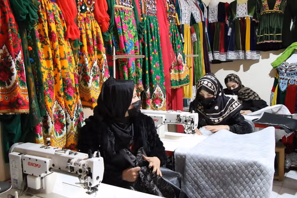 یو این ډي پي: «وي لیډ» پروژه، د افغان ښځو اقتصادي ځواکمنتیا ته نوې لارې پرانیزي