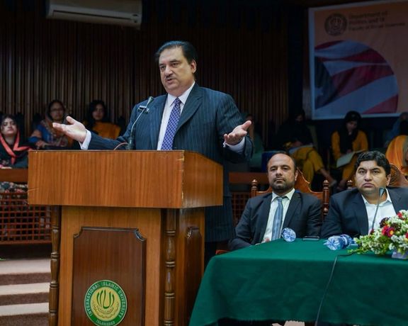 وزیر خارجه پیشین پاکستان: اسلامآباد باید خط دیورند را به عنوان مرز به یک واقعیت تبدیل کند