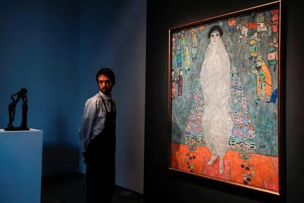 د ګوستاو کلیمټ یو اثر په ۲۳۶ مېلیون ډالره وپلورل شو