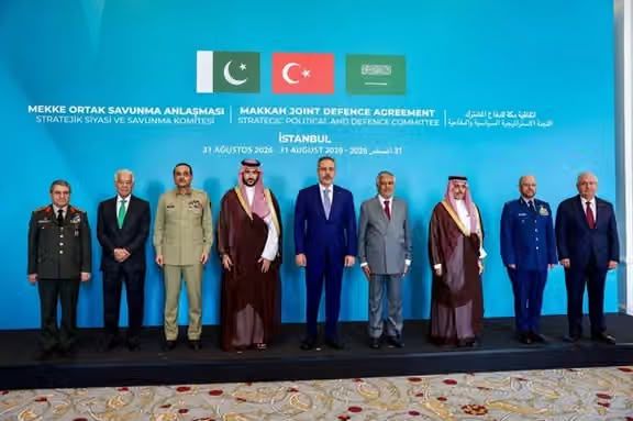 د ترکیې، پاکستان او سعودي عربستان پوځي قوماندانان بېړنۍ غونډه کوي