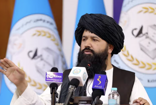 وزير في حكومة طالبان يتهم الدول الغربية ودول الجوار بتأجيج الحرب في أفغانستان