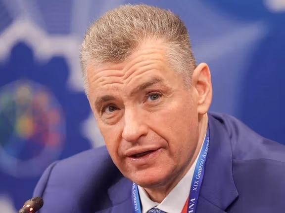 روسی چارواکی: که ټرمپ سولې ته ژمن وي، نو د روسیې پر ځای دې پر زېلېنسکي فشار واچوي