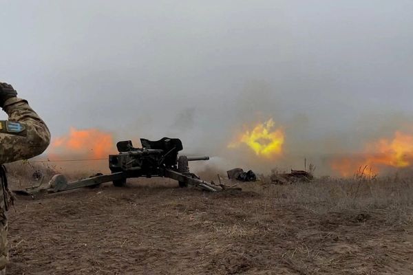 هیئتهای کییف و واشنگتن درباره پایان جنگ اوکراین در سوئیس گفتوگو میکنند