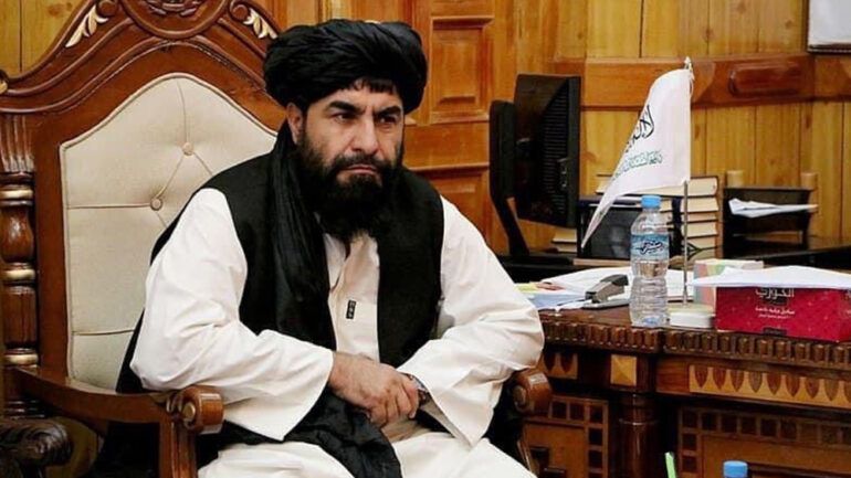 د طالبانو د بلخ والي یوسف وفا د یوه پلاوي په مشرۍ ازبکستان ته لاړ