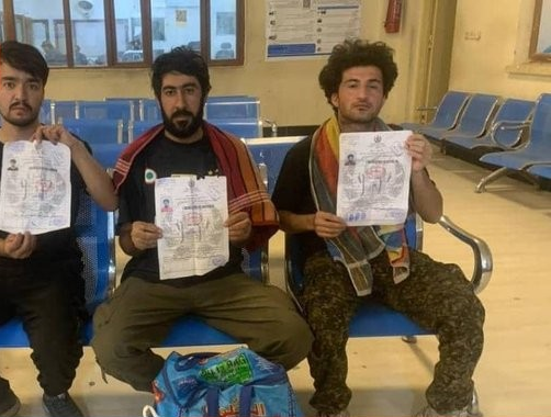 د عراق او پاکستان له زندانونو تر ۴۰۰ ډېر افغان بندیان خوشې شوي