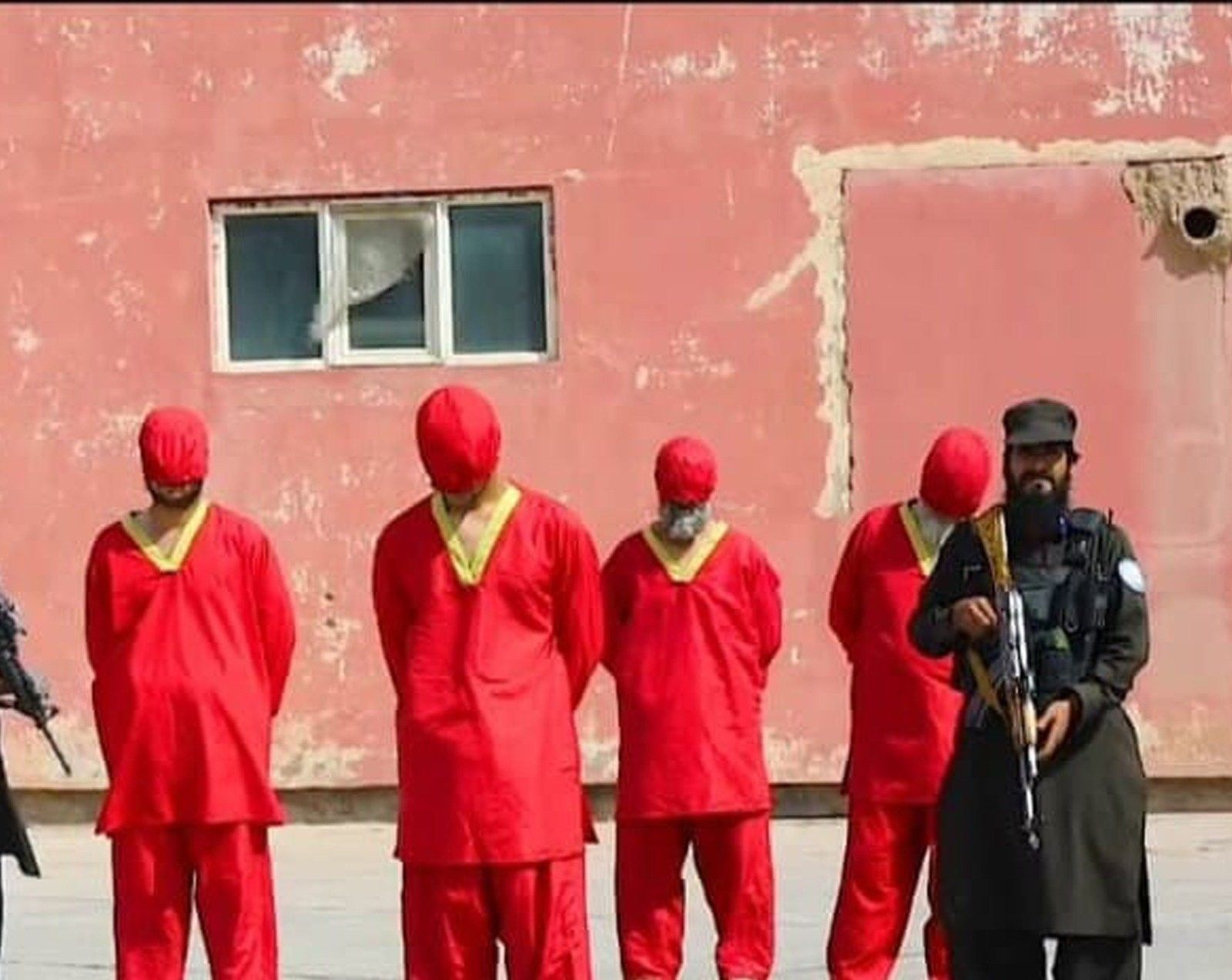 طالبانو وايي په ۸ ولایتونو کې یې ۲۷ کسان د بېلابېلو جرمونو په تور نیولي