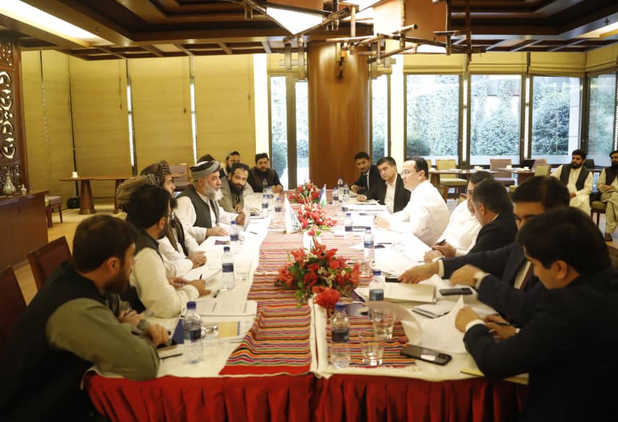 مقام‌های طالبان و اوزبیکستان درباره «ایجاد خانه‌های تجاری» گفت‌وگو کردند