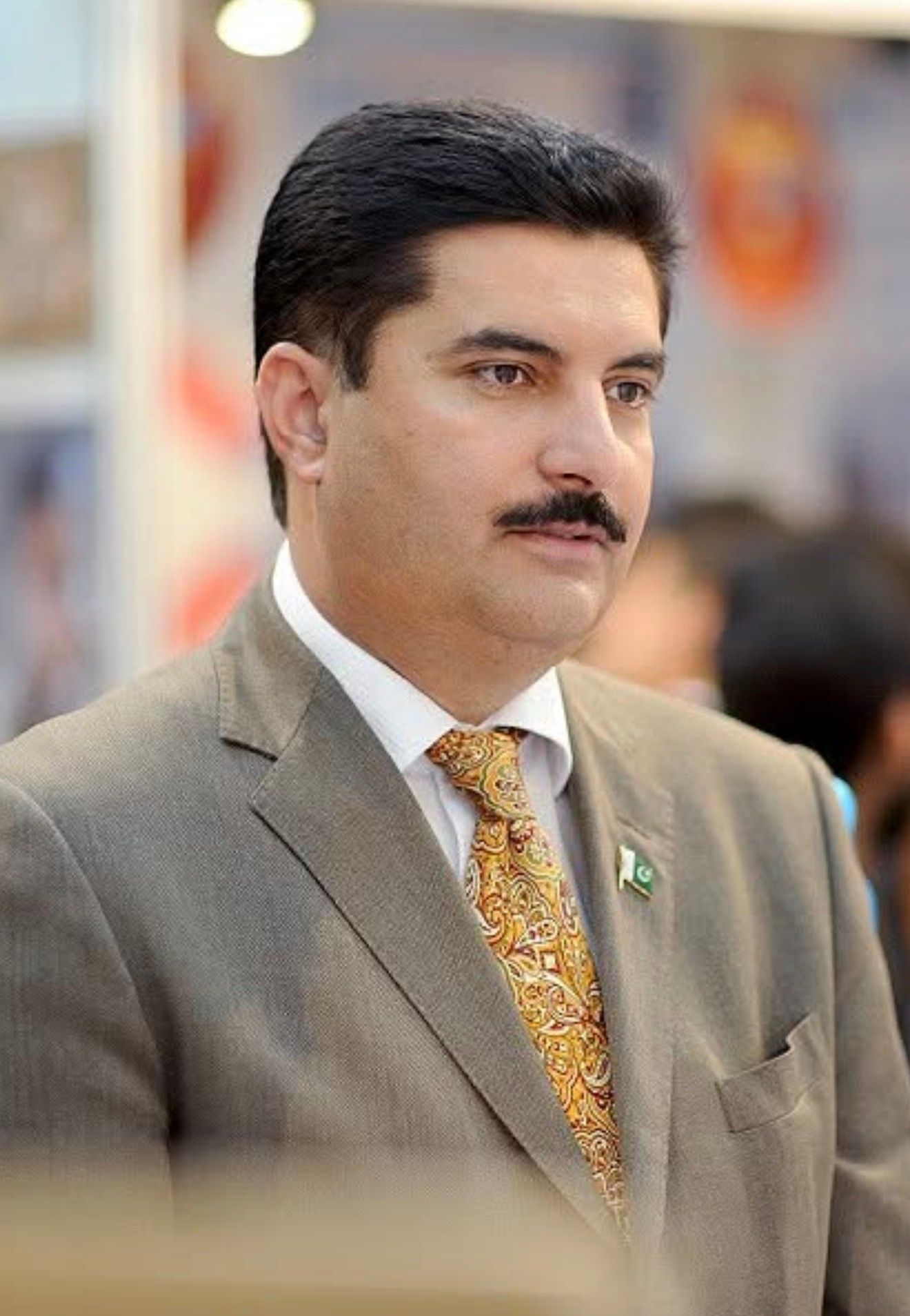 د خېبرپښتونخوا والي: که له افغان خاورې بریدونه دوام وکړي، موږ به هم اقدام وکړو