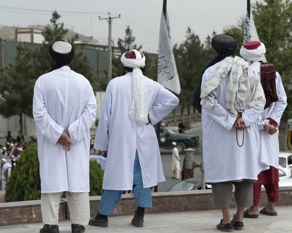 د امر بالمعروف مامورینو په لوګر کې د کوډو او تعویزونو د لیکلو پر حراموالي ټینګار کړی