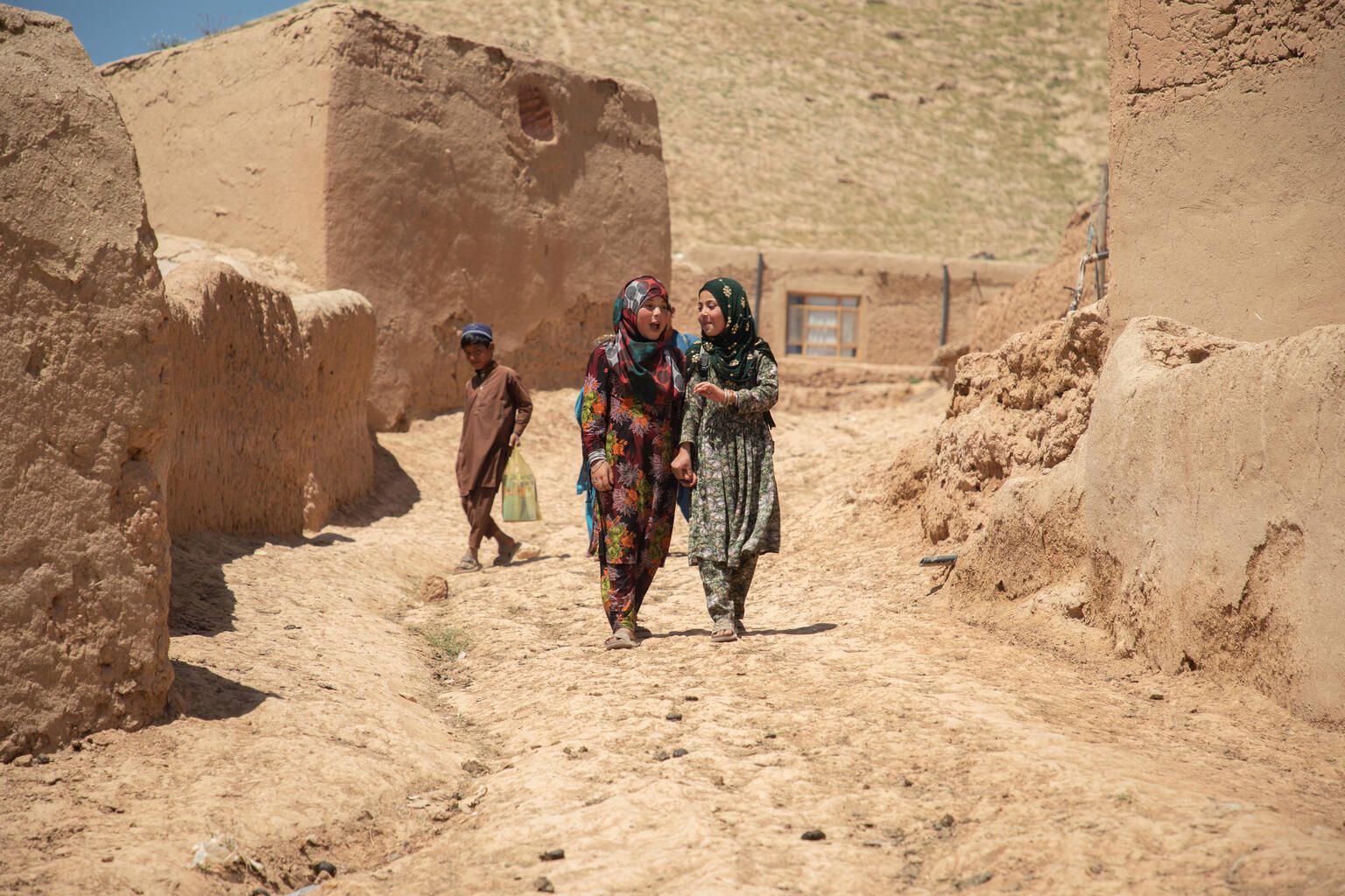 یونیسف: نزدیک به ۹ میلیون کودک در افغانستان در معرض خطرات اقلیمی قرار دارند
