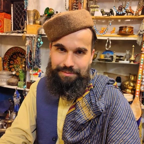 أم روسية تستنجد برئيس تتارستان للإفراج عن ابنها المعتقل لدى طالبان