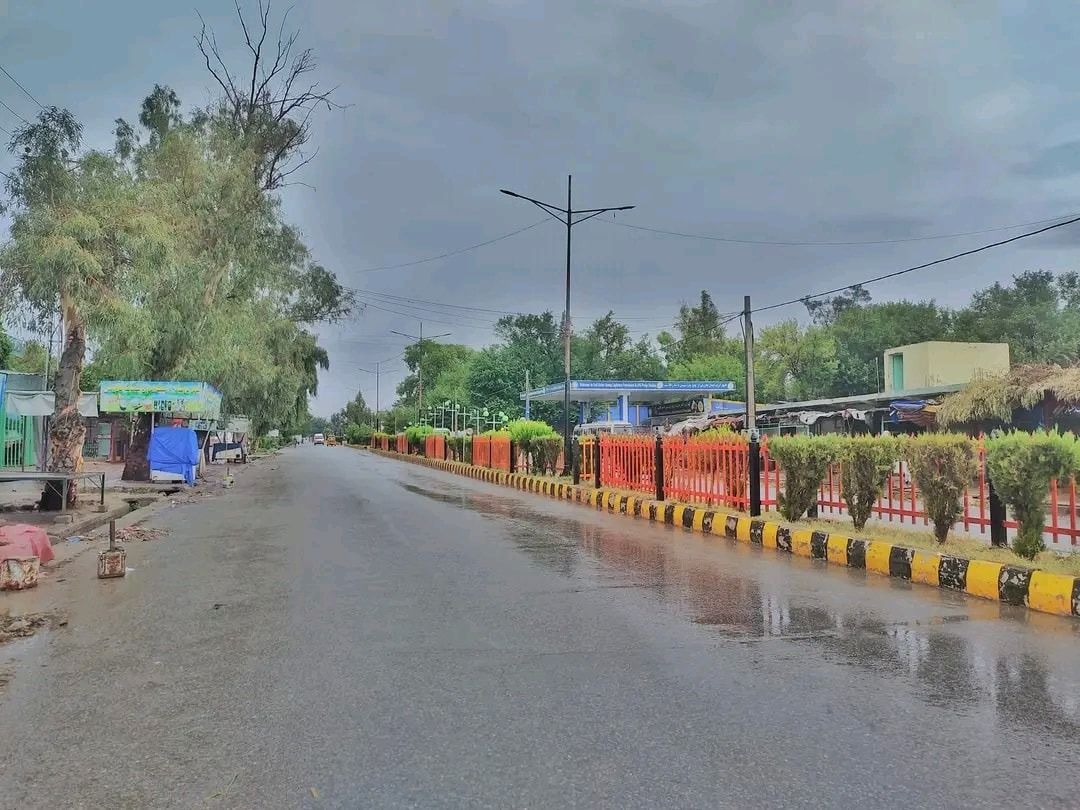 منابع محلی: در جریان توزیع کمک‌ها در لغمان، یک جوان در اثر شلیک طالبان کشته شد