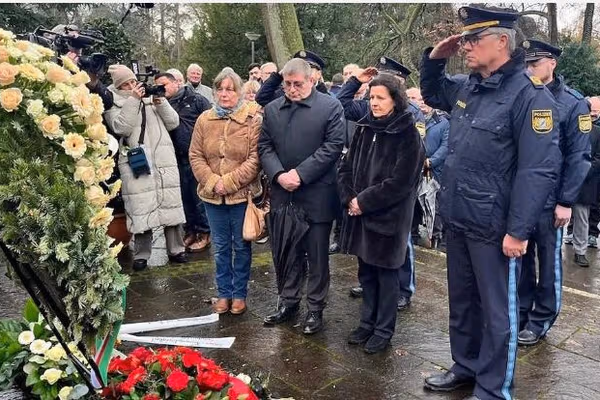 په جرمني کې محکمې یو افغان بریدګر د رواني درملنې مرکز ته د لېږدلو حکم ورکړ
