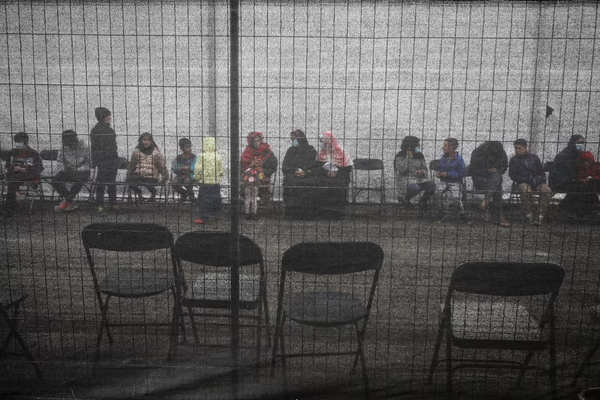 د بښنې نړۍوال سازمان: افغان کډوال باید د امریکا د سیاستونو قرباني نهشي