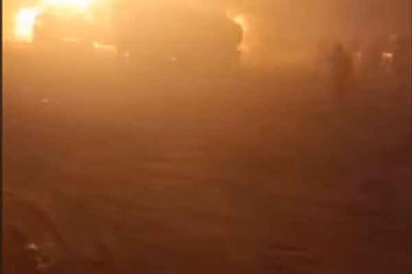 آتشسوزی گسترده در گمرک اسلامقلعه هرات