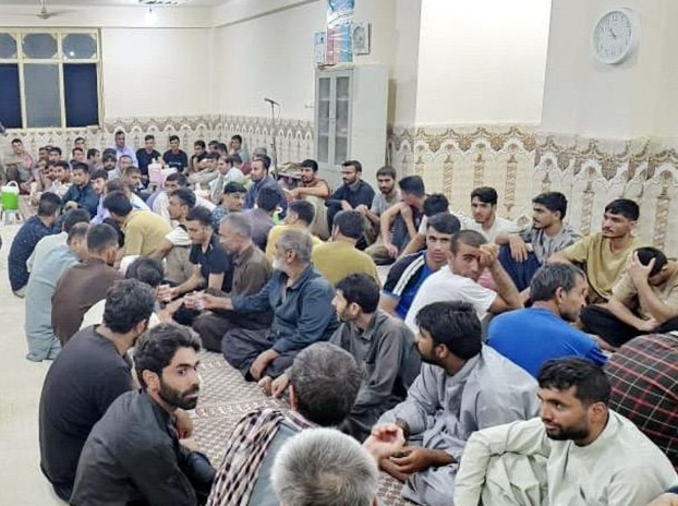 ایران د درې ښځو په ګډون ۱۶۴ افغان بندیان طالبانو ته وسپارل