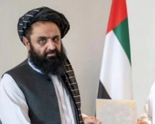 د اماراتو امیر له درې میاشتې ځنډ وروسته د طالبانو د سفیر باورلیک ومانه