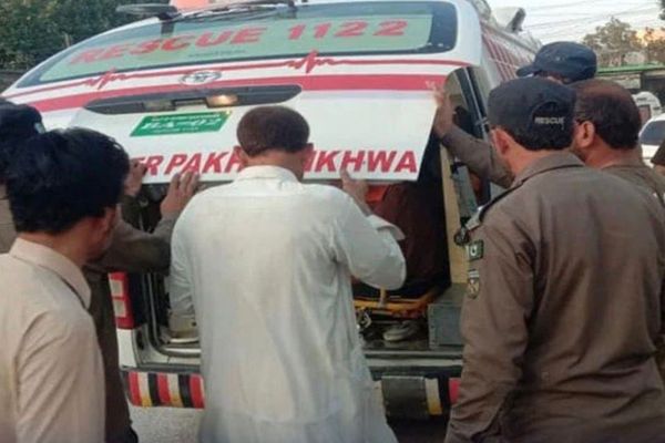 د بلوچستان په ګلستان کې د ځمکې پر سر شخړه؛ دوه کسان وژل شوي او څلور نور ټپيان دي
