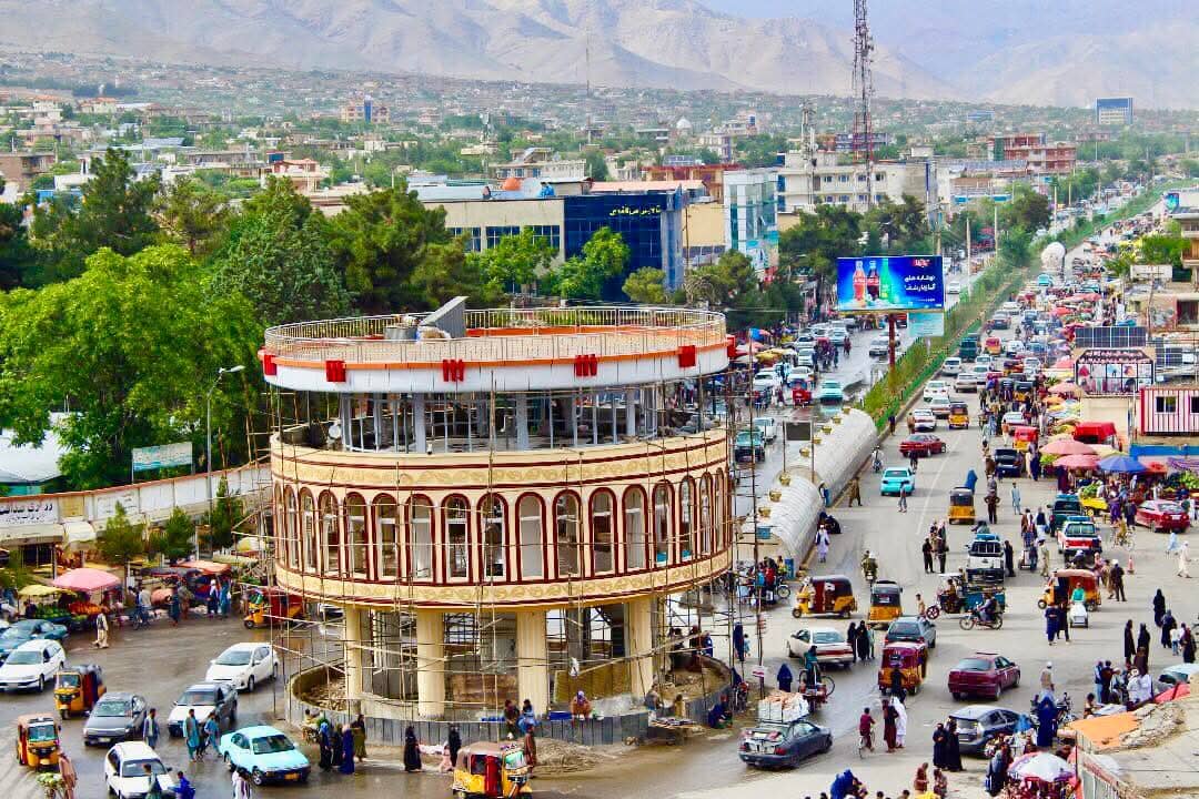 په پروان کې یو پلار د خپل زوی د ژغورنې په هڅه کې ومړ