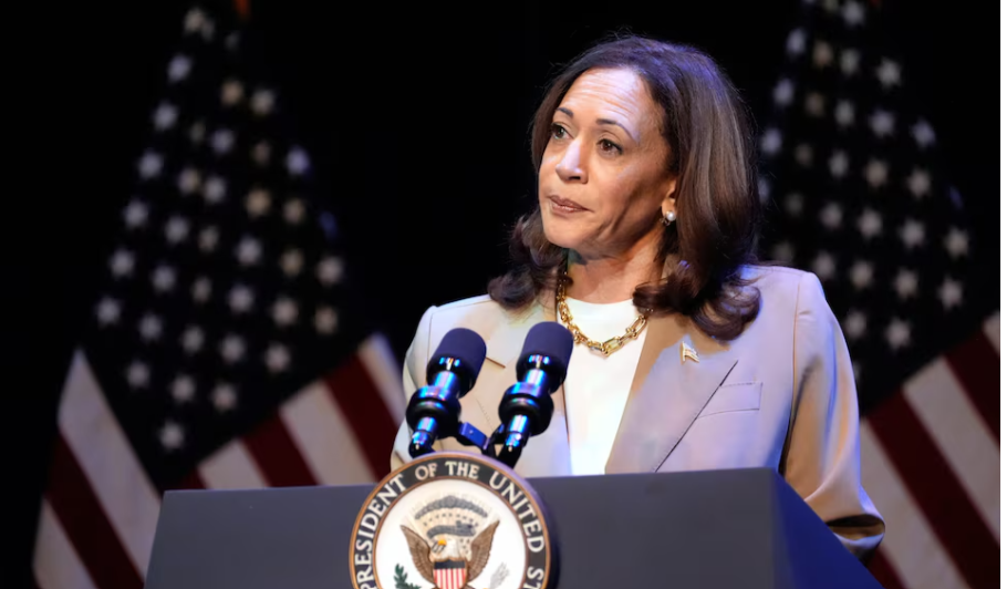 ستاد انتخاباتی کامالا هریس در یک هفته ۲۰۰ میلیون دالر کمک مالی جمع‌آوری کرده است