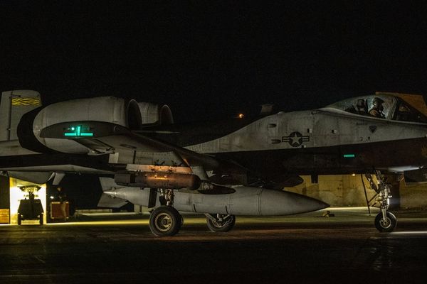 سنتکام: امریکا په سوریه کې د داعــ.ش پر ضد ستر پوځي عملیات پیل کړل