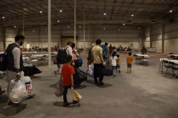 «امریکا ممکن است پناهجویان افغان را از قطر به آفریقا منتقل کند»