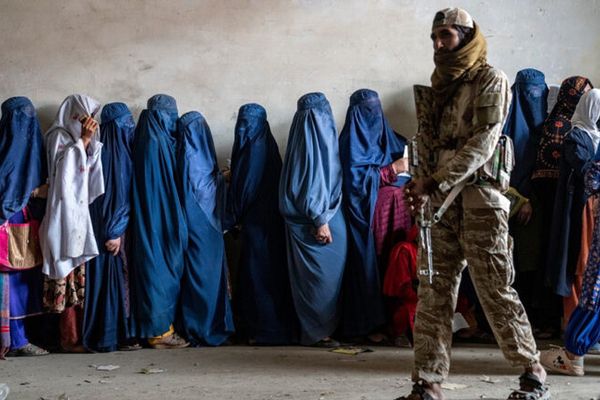 د ښځو پر حقونو اندېښنې؛ د ایرلنډ پارلمان د افغانستان د وضعیت ارزونې لپاره غونډه جوړوي