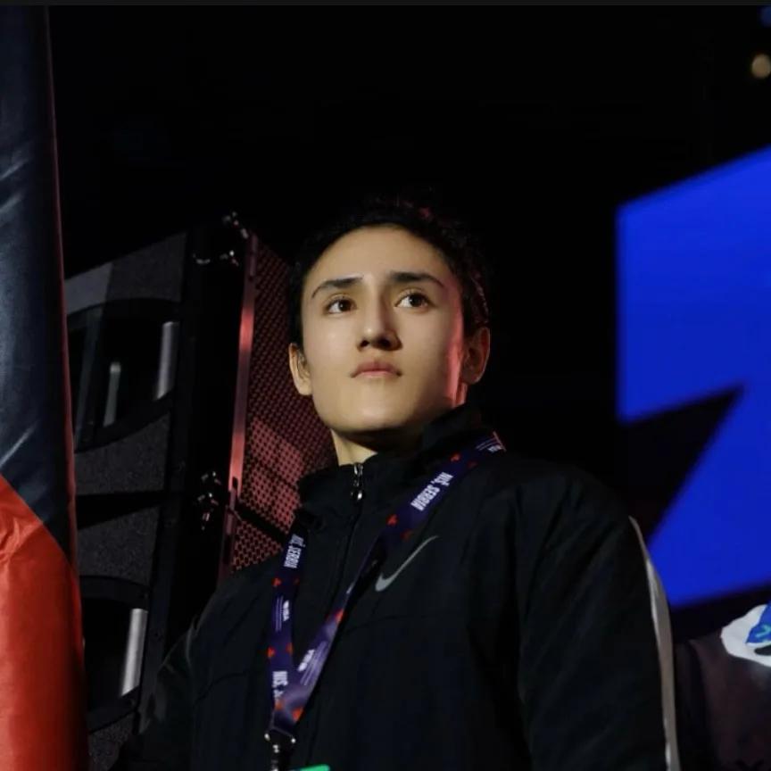 رقابت تمنا احمدی، ورزشکار «ام‌ام‌ای» افغانستان با حریفی از هانگ‌کانگ