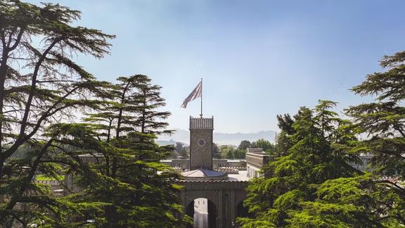 د طالبانو مشر د یو شمېر قول اردوګانو او ولایتونو قوماندانان او والیان بدل کړل