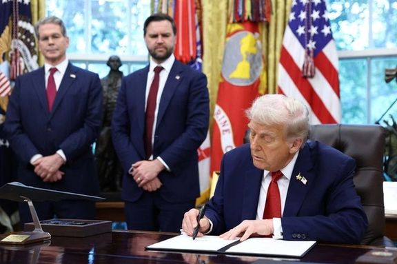 ټرمپ د ټیک ټاک د پلور فرمان لاسلیک کړ