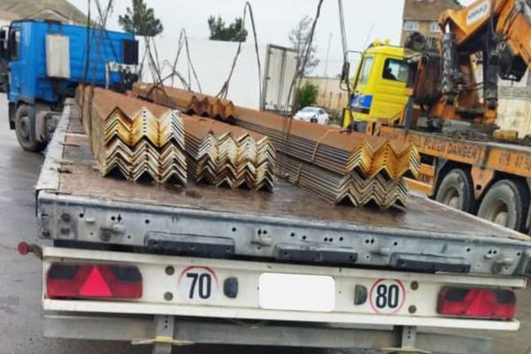 طالبان وايي ۲۶ ټُنه بېکیفیته ودانیز توکي یې بېرته ایران ته مسترد کړل