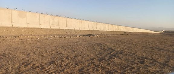 فرمانده ارتش ایران: ۵۰ کیلومتر از دیوارکشی در مرز افغانستان به پایان رسید