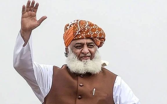 رهبر جمعیت علمای پاکستان: حکومت شهباز شریف نمیتواند از عهده چالشها برآید